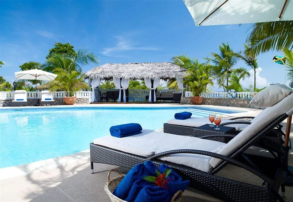 Golden Cove Villas Boscobel